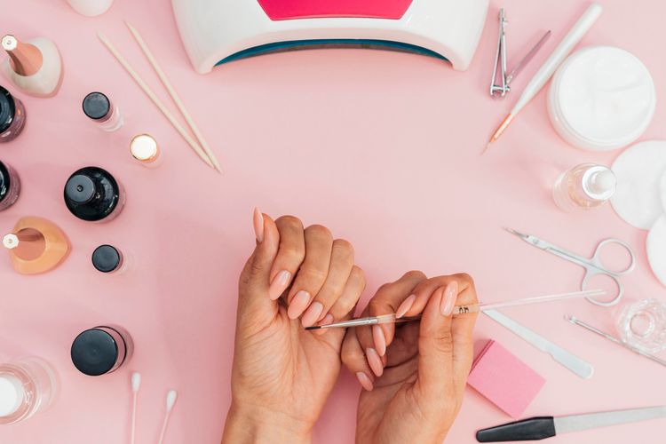 Cara Menjaga Kuku Tetap Sehat Meski Sering Pakai Nail Art