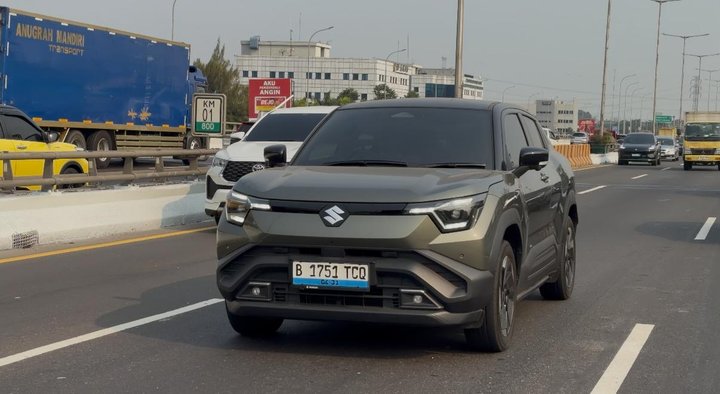 Suzuki eVitara: SUV Listrik Kompak Paling Fun to Drive?
