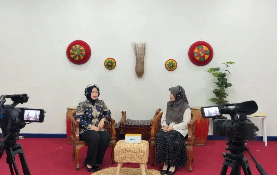 Guru Kreatif Mengubah Cara Siswa Mencintai Sastra