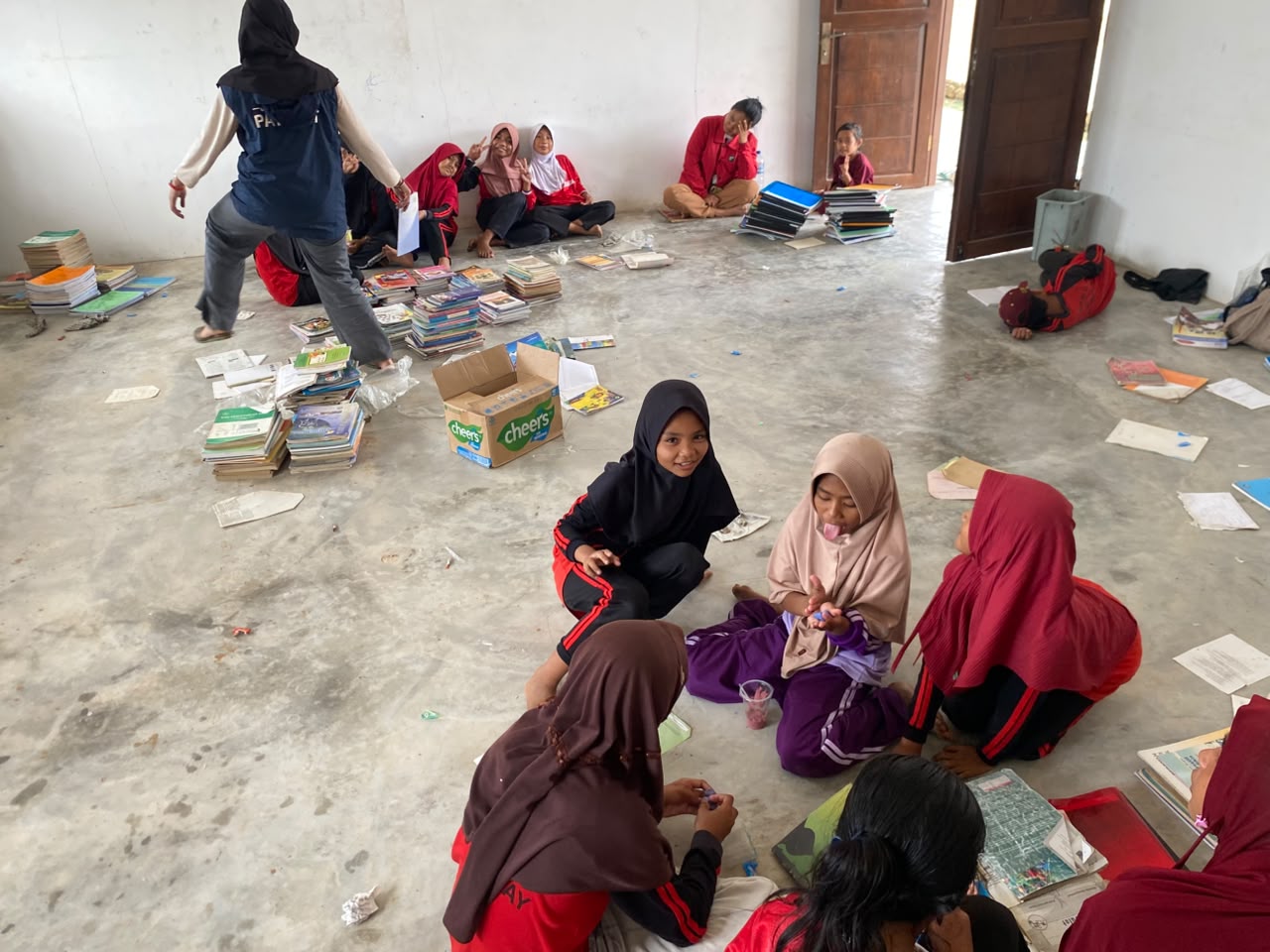 Budaya Literasi untuk Semua: Sekolah Dasar Mengubah Cara Anak Membaca