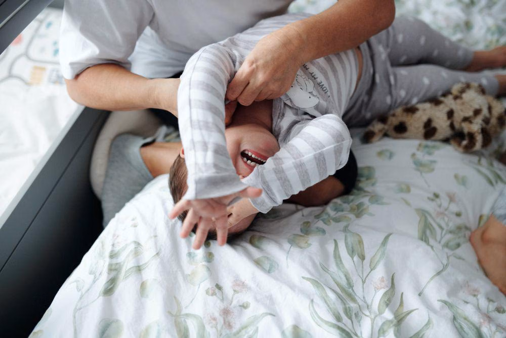Cara Tenang Merespons Anak yang Bilang Nggak Mau dan Tantrum