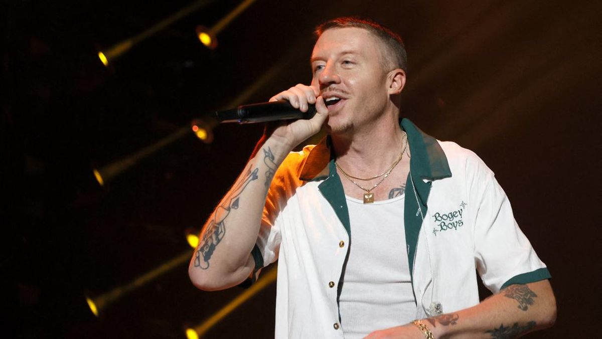 Macklemore Dicoret dari Tur Ed Sheeran: Saat Panggung Musik Menjadi Medan Politik