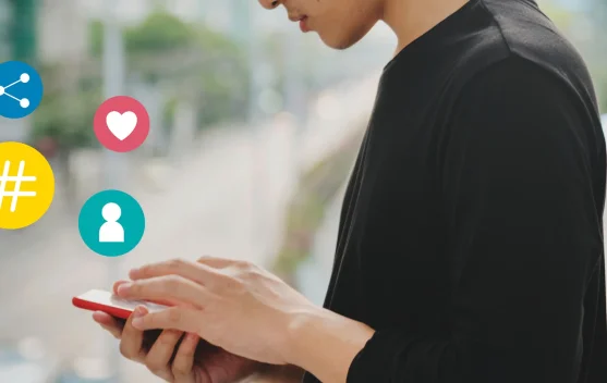 7 Cara Screen Time Merusak Fokus dan Koneksi Emosional