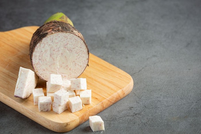 Dari Daun Kelor hingga Talas: Superfood Tradisional Penjaga Tubuh dari Penyakit Kronis