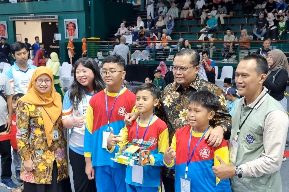Berpikir Komputasional Jadi Fondasi Kurikulum Logika di Sekolah
