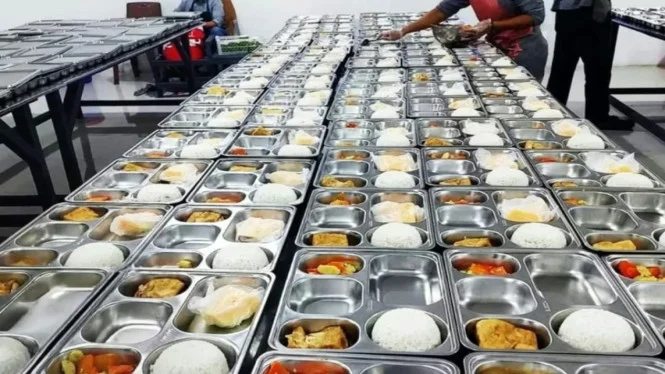 Bakteri pada Makanan Sekolah dan SOP Dapur yang Aman