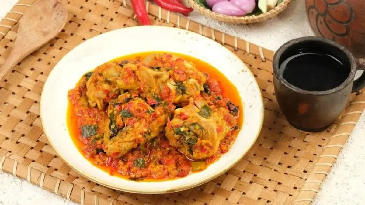 Empat Resep Ayam Rempah Nusantara yang Gurih dan Pedas