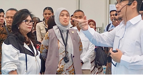 Membangun Ekosistem Kendaraan Listrik Mandiri Berbasis Industri Baterai Lokal