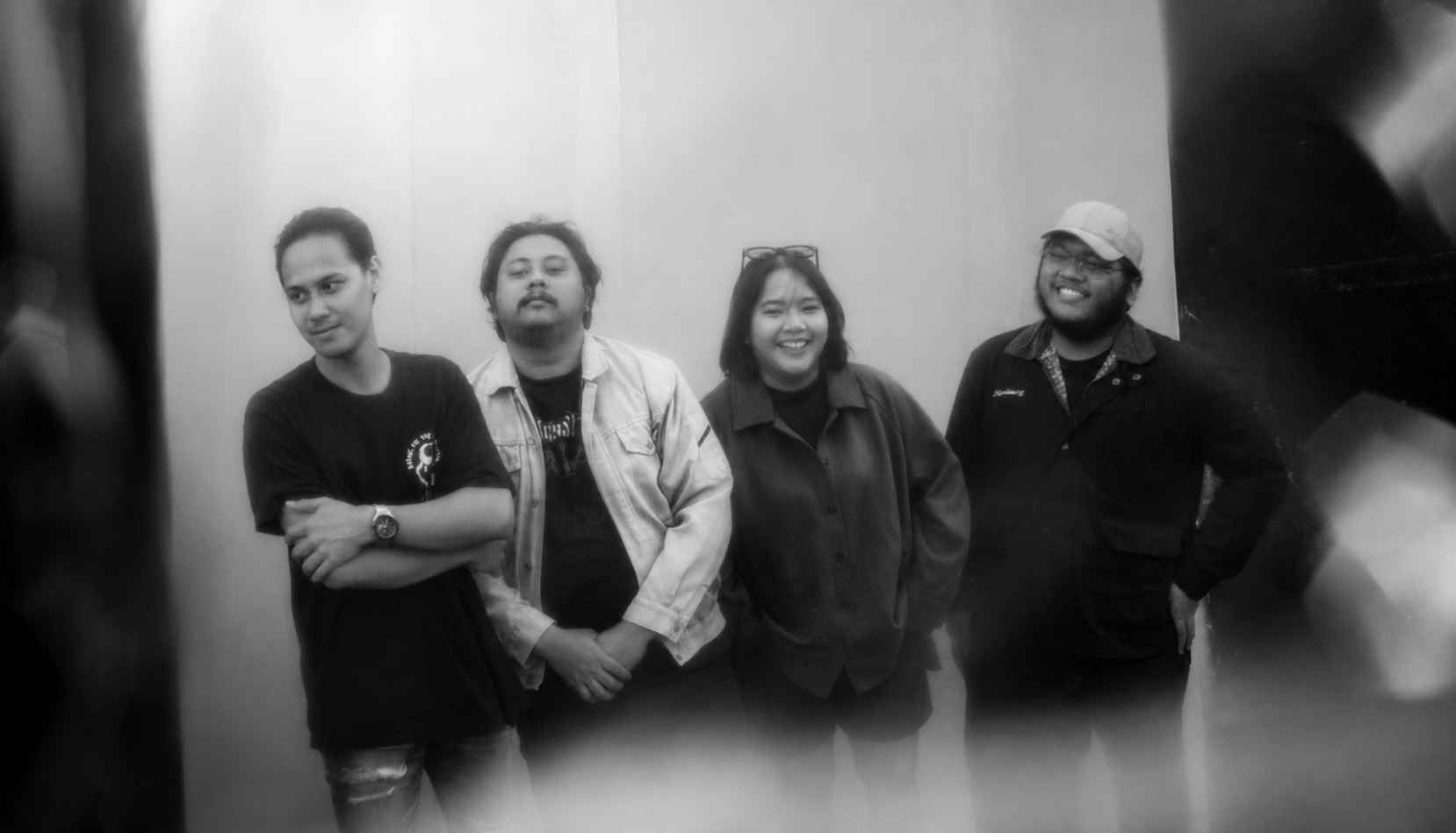 Empat Musisi Luncurkan Single Terbaru dengan Strategi Berbeda