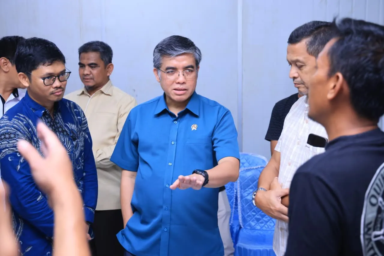 Menaker Dorong Ekspansi Perikanan di Pelabuhan Samudera untuk Lapangan Kerja Baru