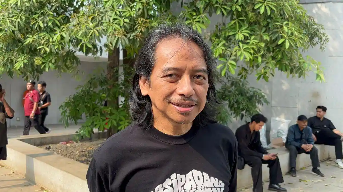 Guruh Soekarnoputra: Visioner yang Mengangkat Tradisi ke Pop Modern