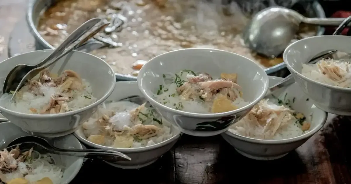 Soto Betawi dan Pisang Goreng Mengangkat Martabat Cita Rasa Nusantara