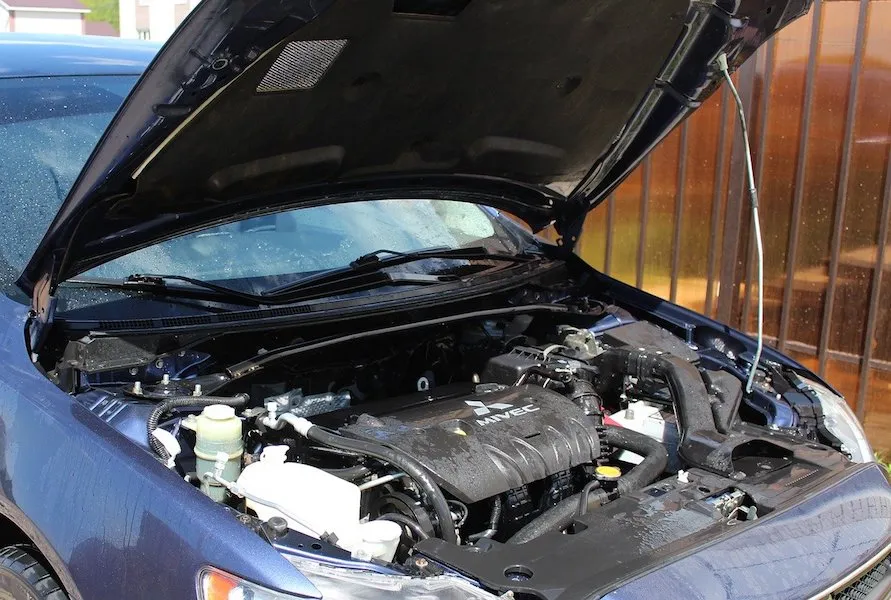 Panduan Lengkap Merawat Mobil MPV Sendiri di Rumah