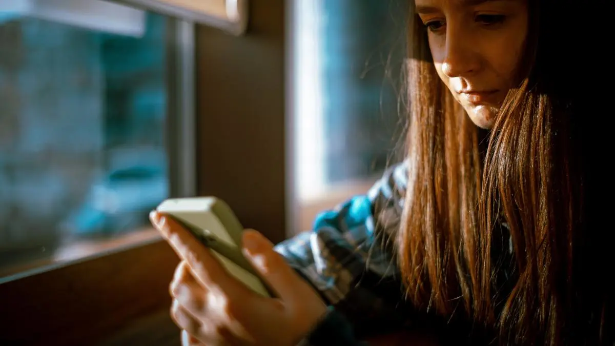 Mengenali Tanda-Tanda Cyberbullying pada Anak dan Peran Orang Tua
