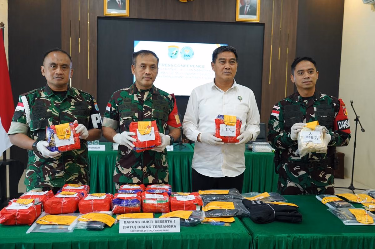 Satgas Perbatasan Gagalkan Penyelundupan Sabu: Tarung di Jalur Tikus