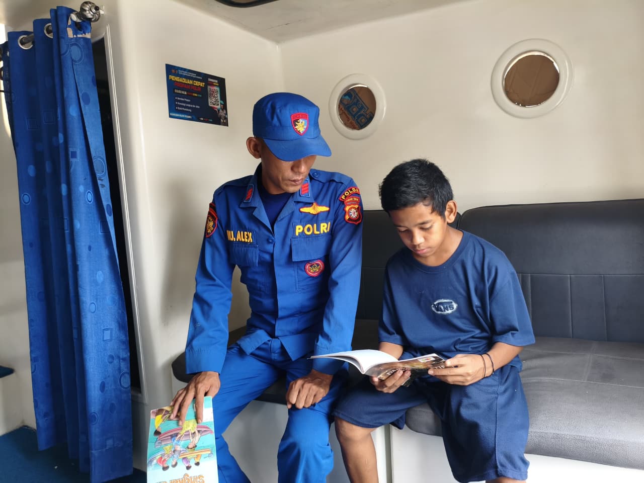 Perpustakaan Keliling dan Terapung: Menjemput Akses Baca Anak di Daerah Terpencil