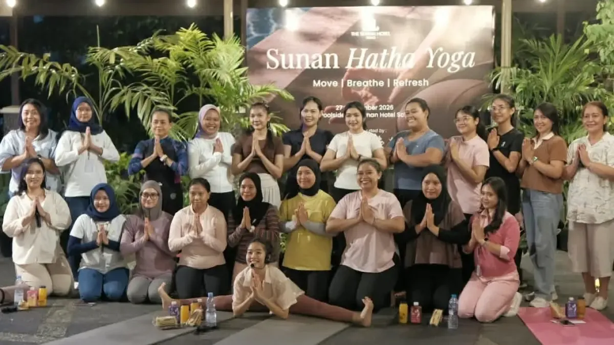 Wellness Retreat Hybrid: Yoga Tradisional & Budaya Lokal di Destinasi Utama