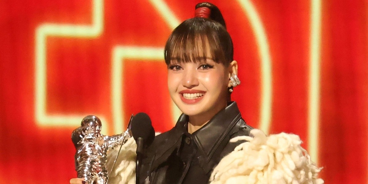 BTS dan Lisa Raih Puncak Baru di MTV VMAs