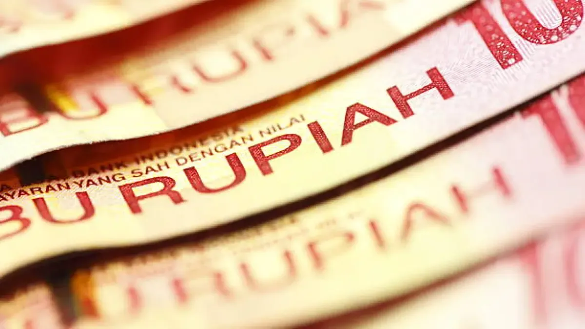 Rupiah Tembus Rp18.000 dan IHSG Ambruk: Sinyal Serius dari Pasar Keuangan