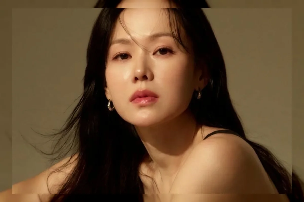 Son Ye-jin dan Kompleksitas Lady Cho di The Scandal