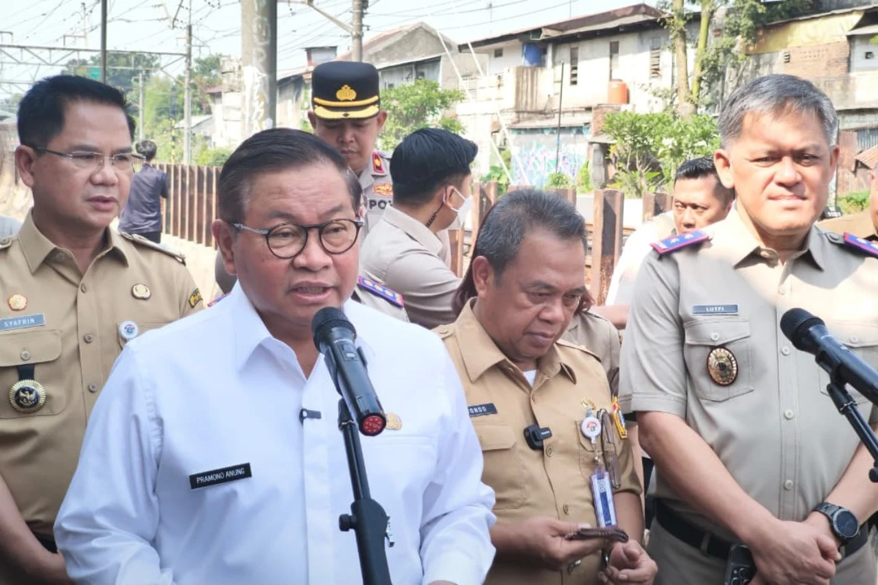 Transformasi Transportasi dan Sampah: Jalan Jakarta Hadapi Krisis Iklim