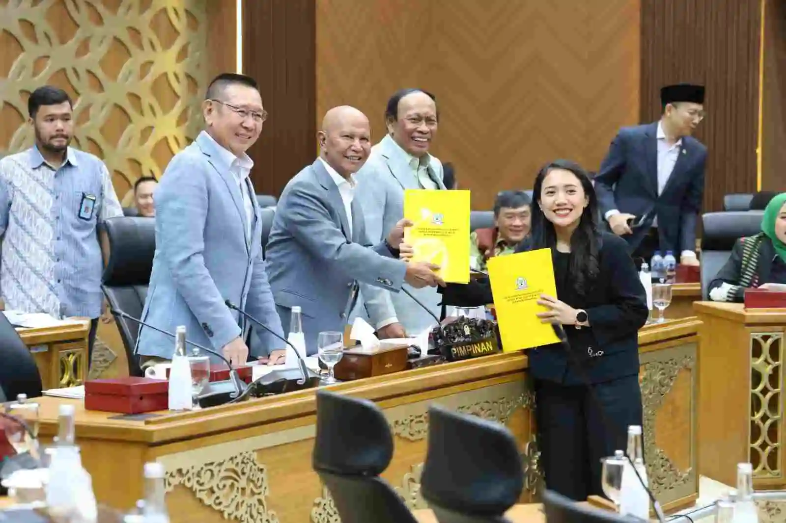 DPR Setujui Rp481 Miliar untuk Percepatan Giant Sea Wall Pantura