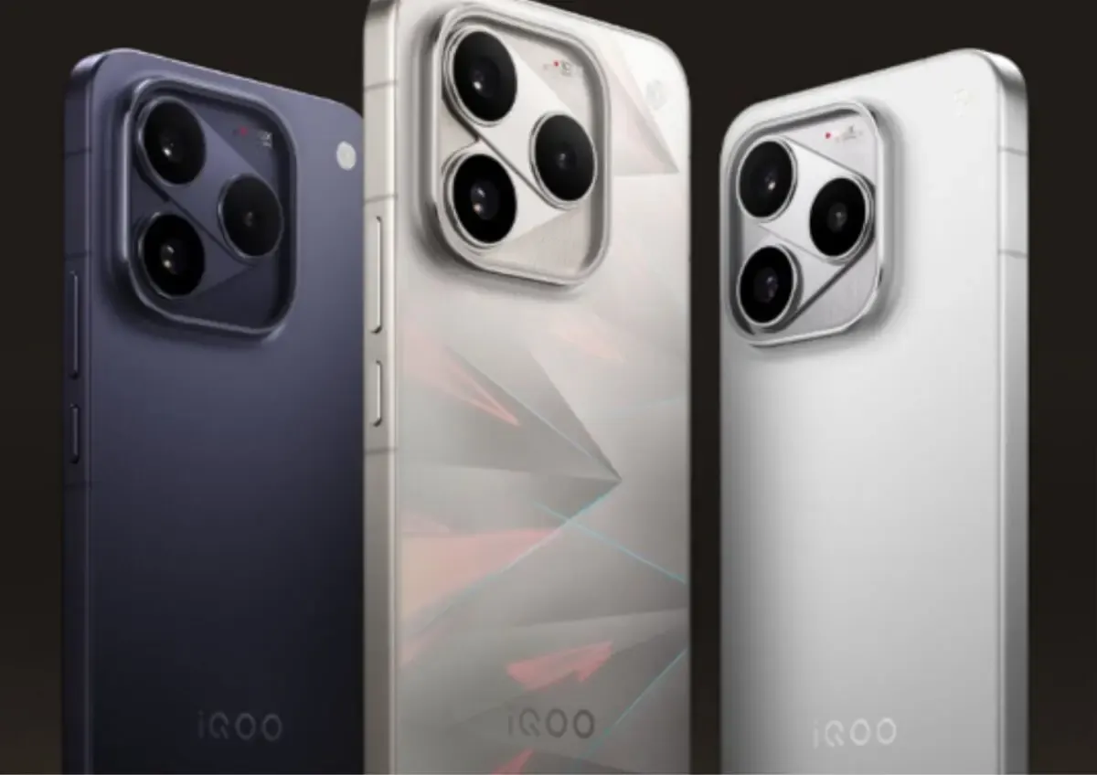 iQOO 16: Layar 10.000 Nit, Snapdragon 8 Elite Extreme, dan Baterai 8.400 mAh