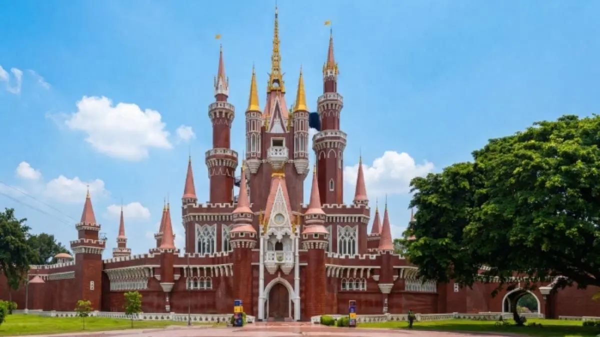 Panduan Promo Tiket TMII Murah: B1G1, Annual Pass, hingga Diskon Garuda