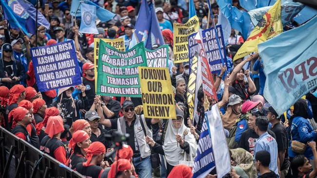 20 Ribu Buruh Demo di DPR: Jalur Macet dan Rute Alternatif
