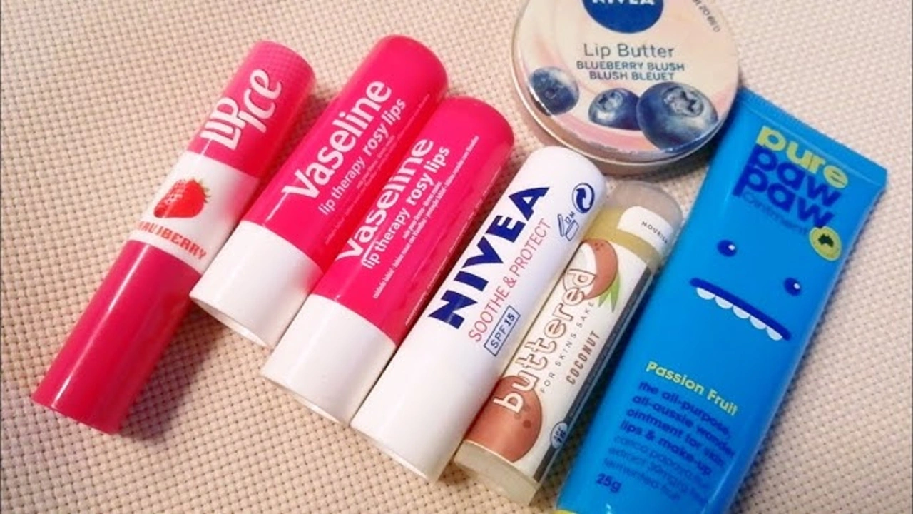 Lip Balm vs Lip Serum: Mana yang Lebih Tepat untuk Bibirmu?