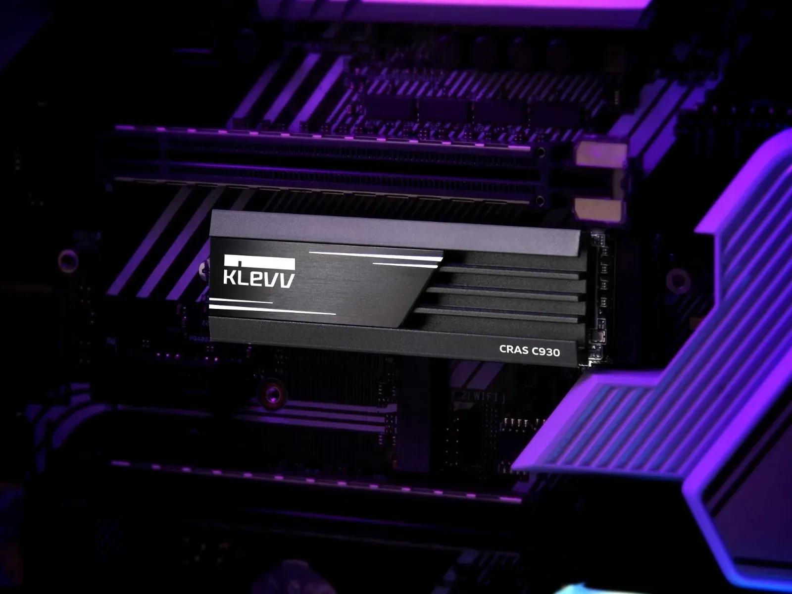KLEVV Luncurkan Trio SSD PCIe Gen4 CRAS untuk Gaming dan Workstation