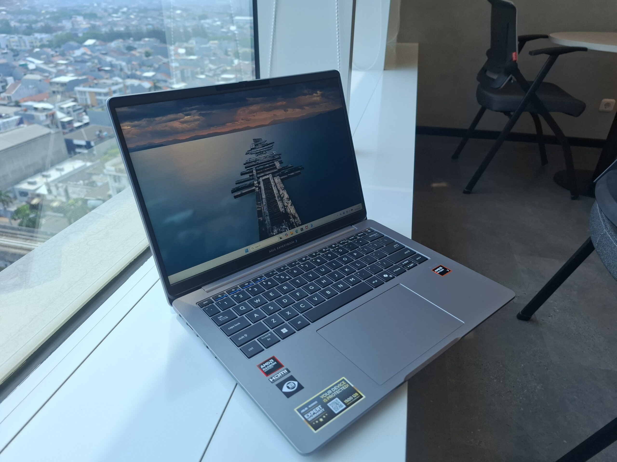 ASUS ExpertBook P3 G2: Laptop Bisnis Anti Lemot dengan RAM hingga 96GB