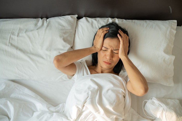 Makan Larut Malam Merusak Tidur Dalam: Saat Metabolisme Dipaksa Lembur