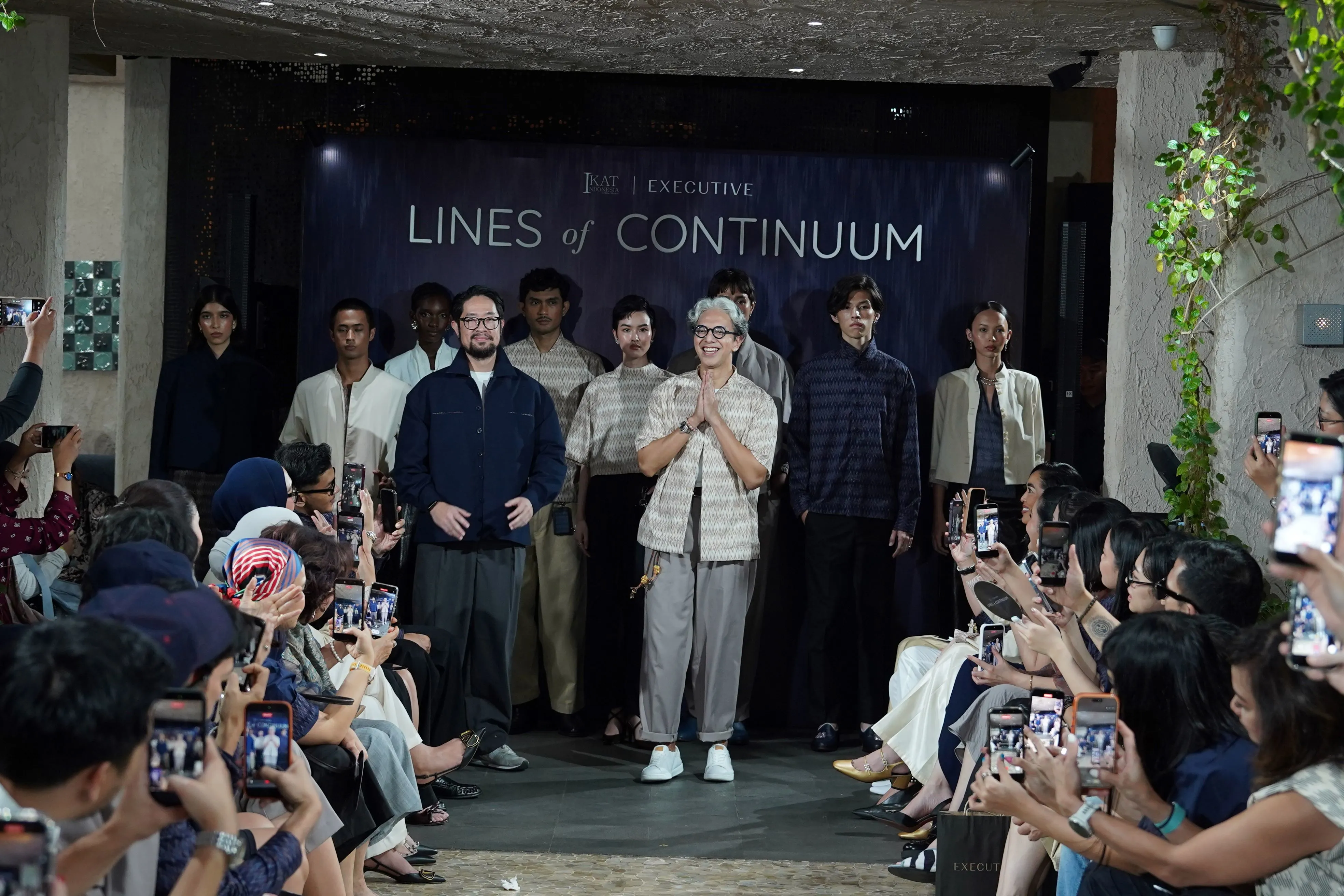 Kolaborasi EXECUTIVE x IKAT: Tenun Tradisional Jadi Daily Wear