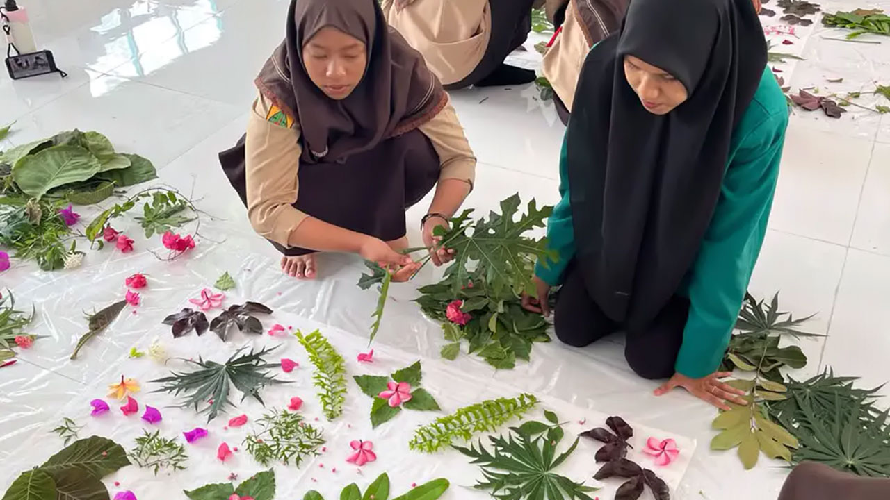 Dari Kacang Gula hingga Ecoprint: SMK Membangun Produk Berkelanjutan