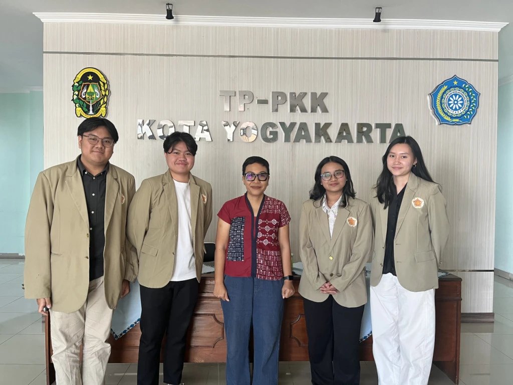 Bahaya Tersembunyi di Balik Konten Lucu Anak di Media Sosial