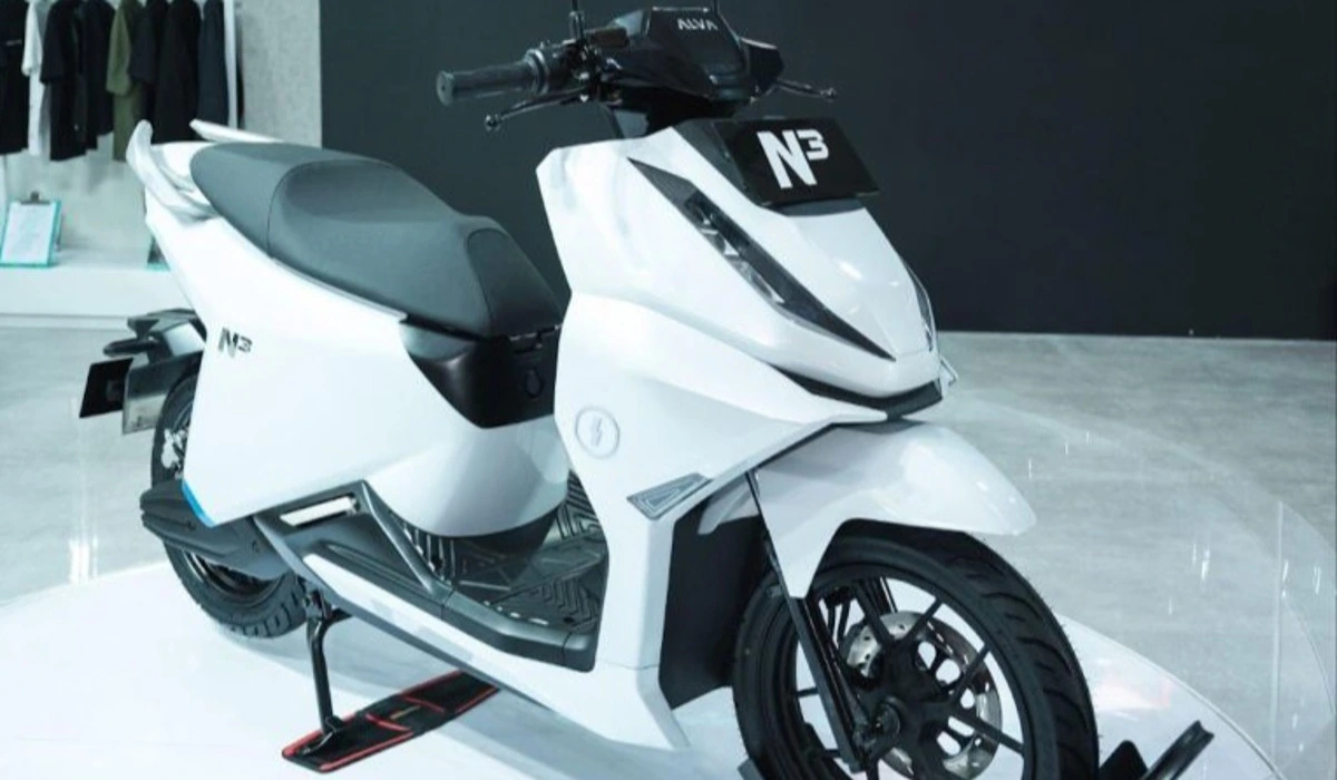 Tukar Baterai vs Fast Charging: Pilih Motor Listrik yang Tepat untuk Kota