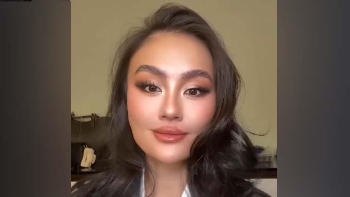 Rahasia Makeup Flawless Seharian dari MUA Global