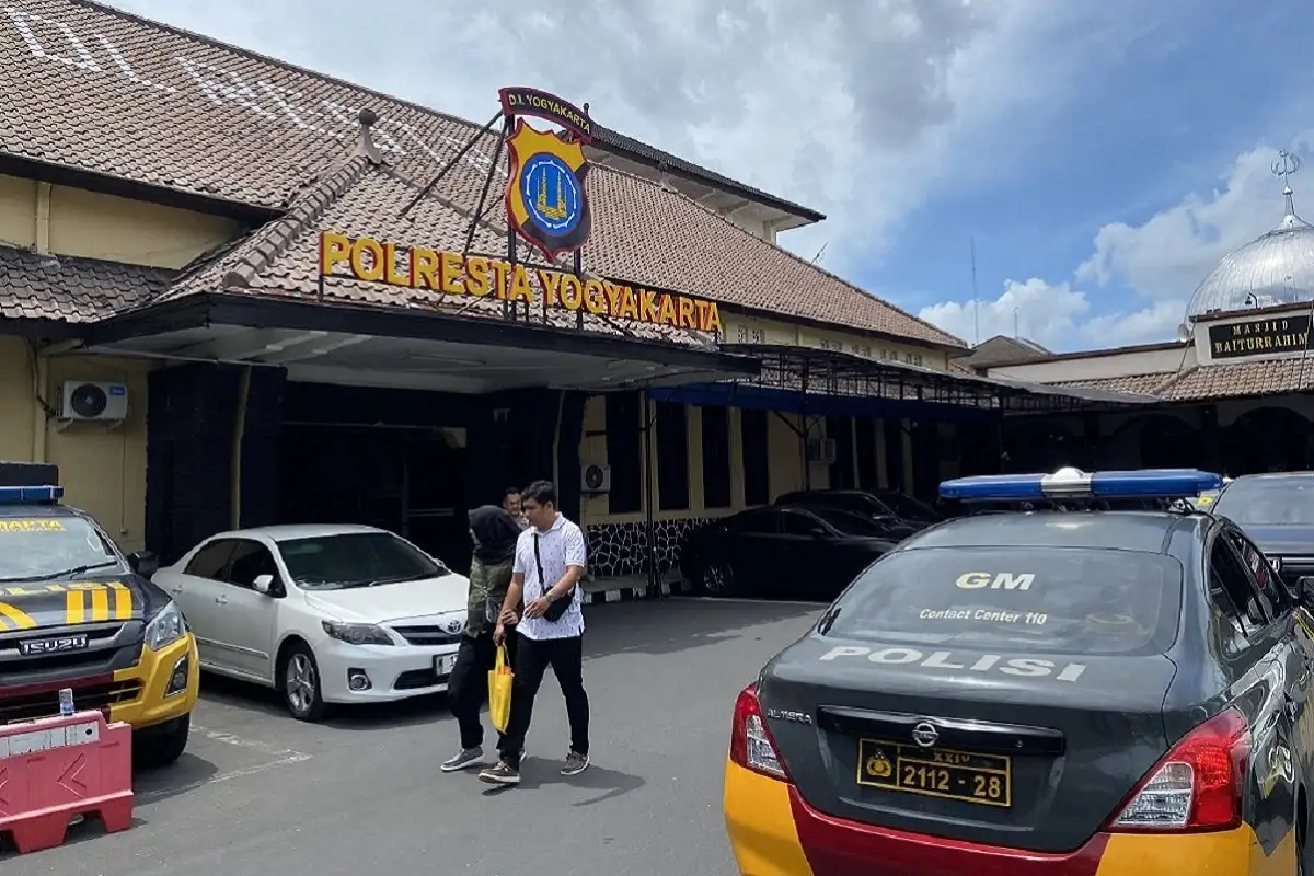 Ketika Pedagang Kuliner Jalanan Dipalak: Kasus Bolosego dan Kusutnya Pungli di Ruang Publik