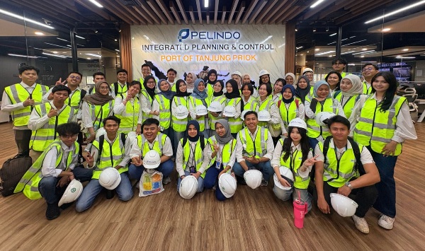 Container Scanner Perkuat Keamanan Pelabuhan Surabaya