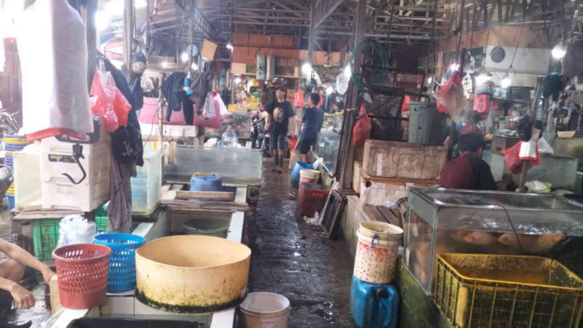 Revitalisasi Pasar Tradisional: Mandatori Belanja ASN dan Relokasi Pedagang