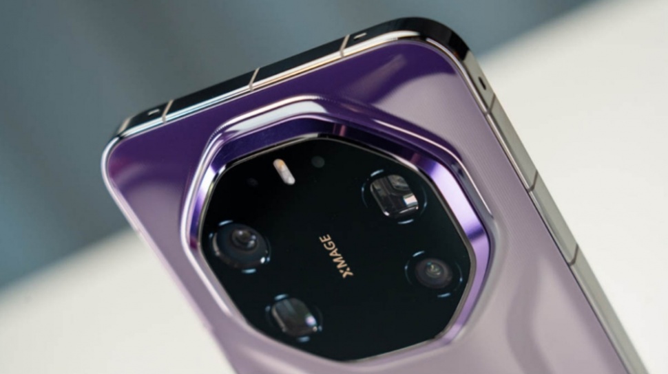 Kamera Periskop 200MP 12x: Ambisi Telefoto Huawei Mate 90 RS