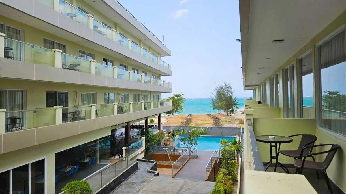 Flash Sale Hotel Oktober: Hemat Staycation di Palembang dan Belitung