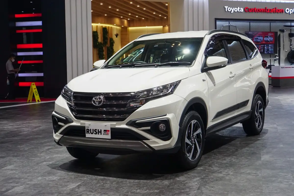 Panduan Lengkap Membeli Toyota Rush Bekas: Harga, Mesin 1.5L, dan Checklist Inspeksi