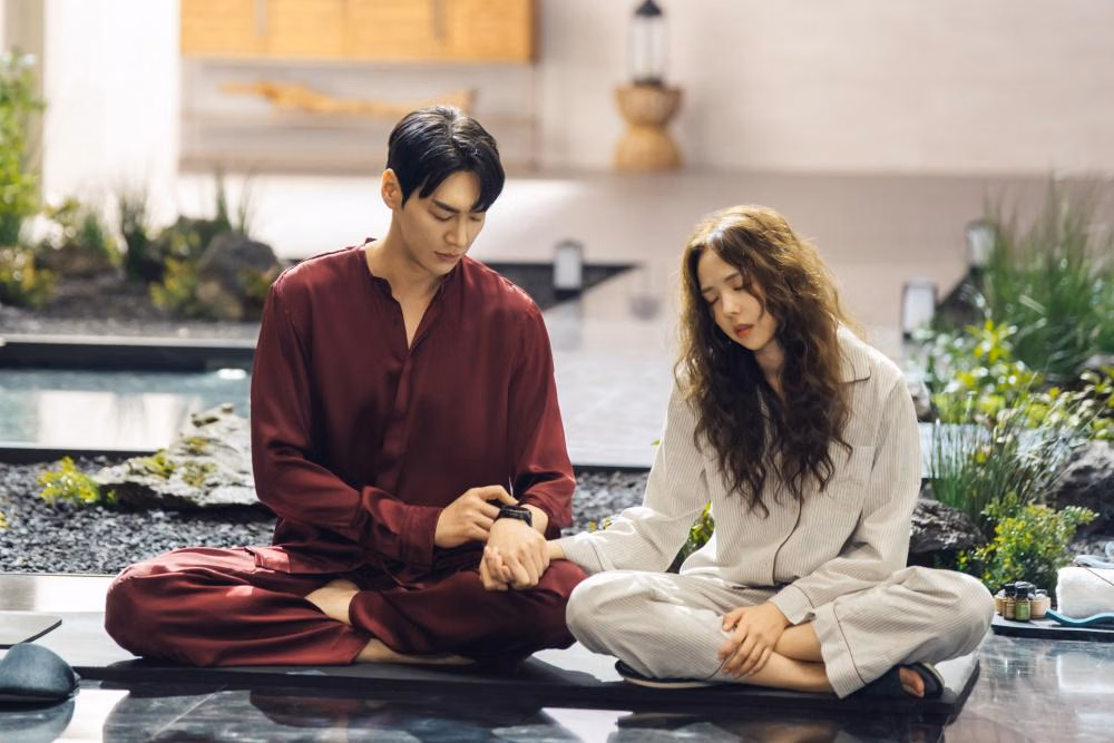 Jantung Buatan dan Listrik: Fantasi Romantis Take Charge of My Heart