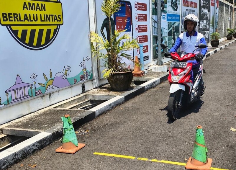 Bootcamp Keselamatan Berkendara dan Lahirnya Duta Muda #Cari_Aman