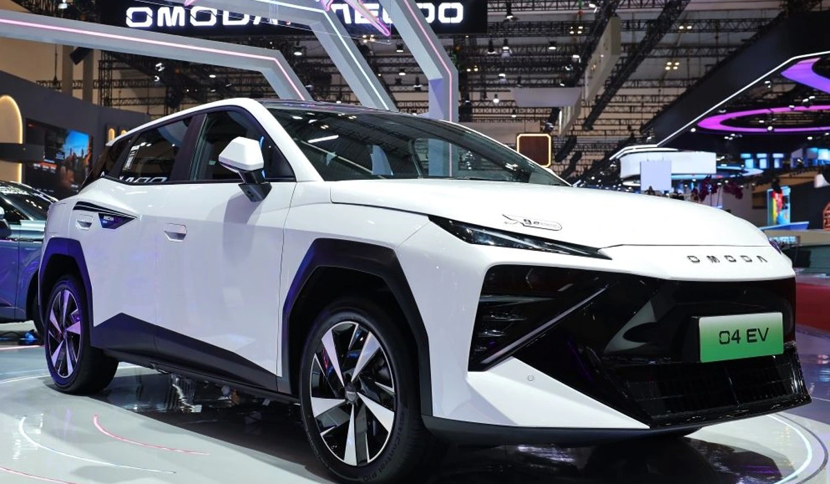 Omoda O4 EV: Baterai 67 kWh dan Taruhan Besar di Pasar SUV Listrik