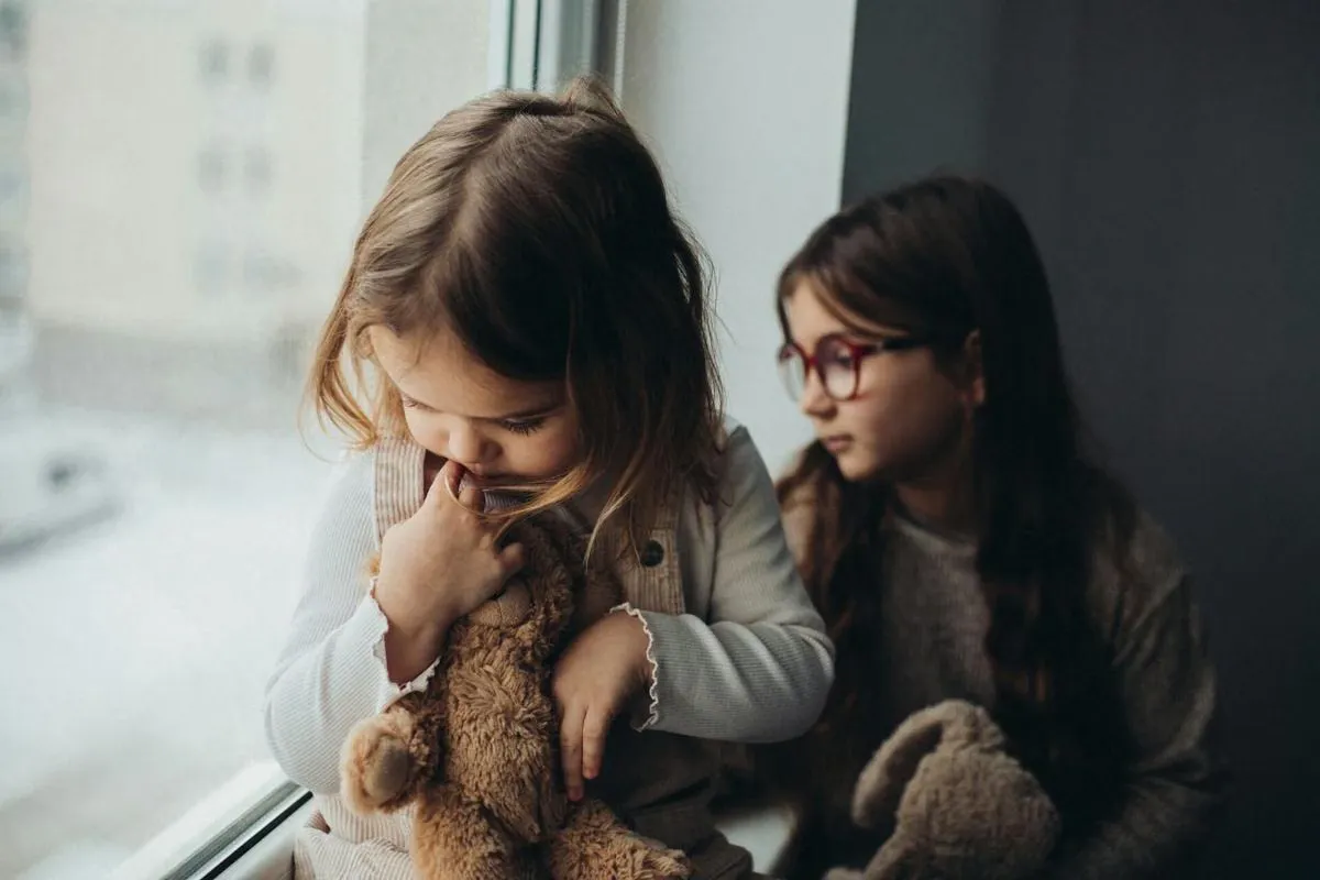 Pola Asuh yang Terasa Normal Ternyata Memicu Kecemasan Anak