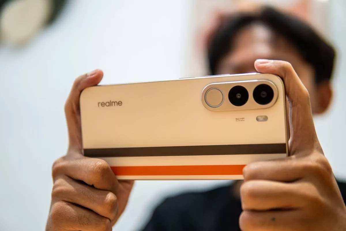 Ponsel Terbaik Rp1-2 Jutaan dengan Layar 120Hz dan Baterai Besar