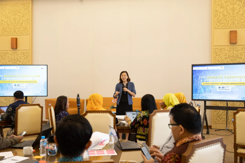 Lebih dari Ijazah: Keterampilan AI yang Wajib Dikuasai Generasi Muda